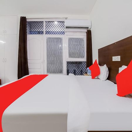 Hotel O Green Villa Ню Делхи Екстериор снимка