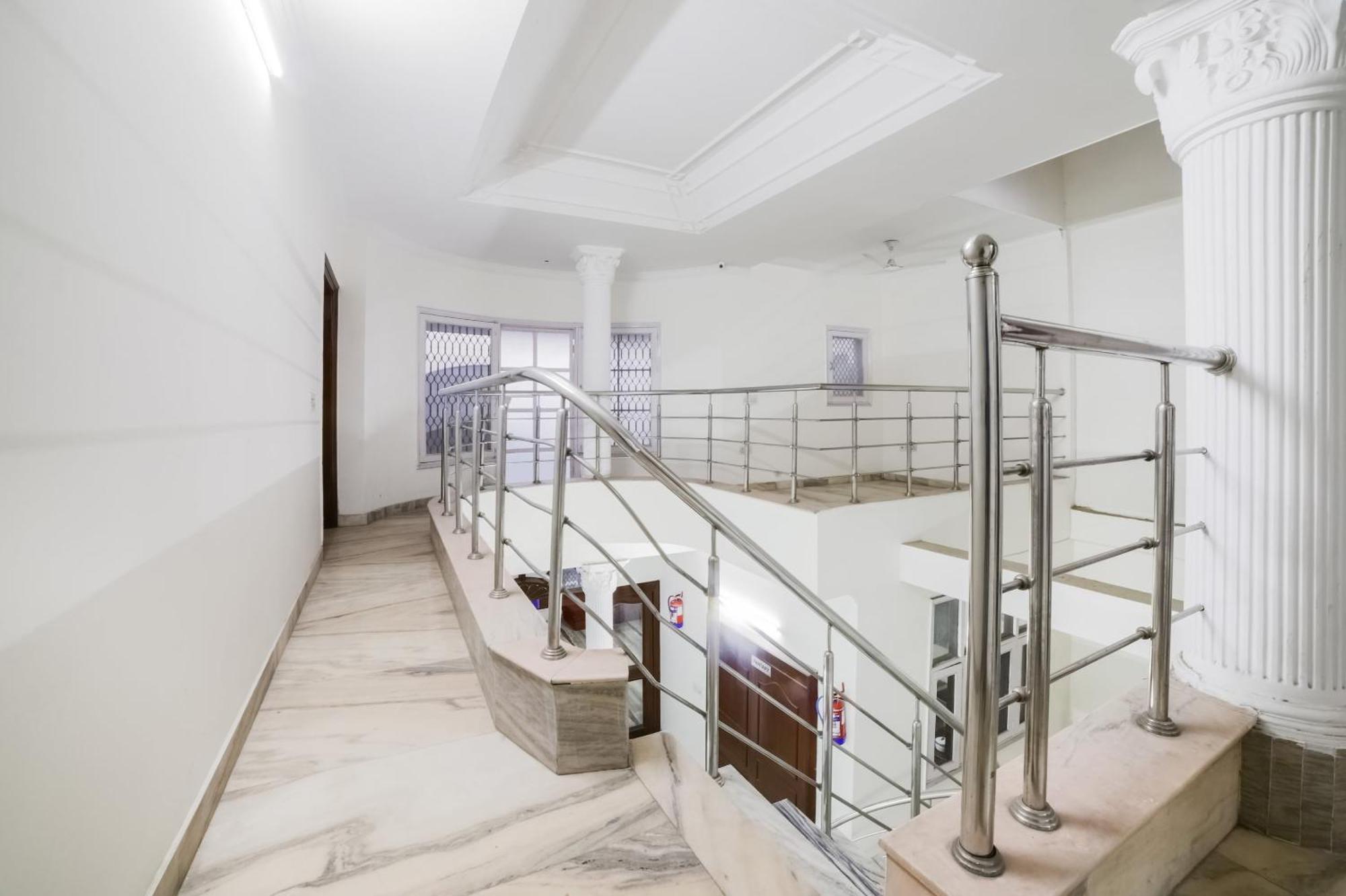Hotel O Green Villa Ню Делхи Екстериор снимка