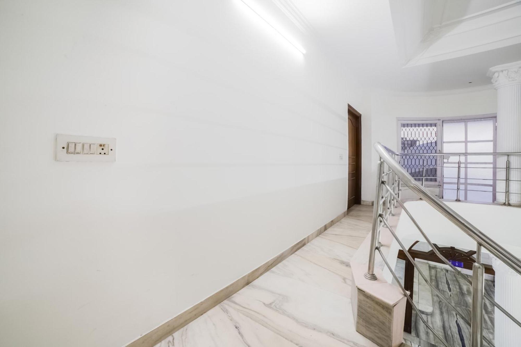 Hotel O Green Villa Ню Делхи Екстериор снимка