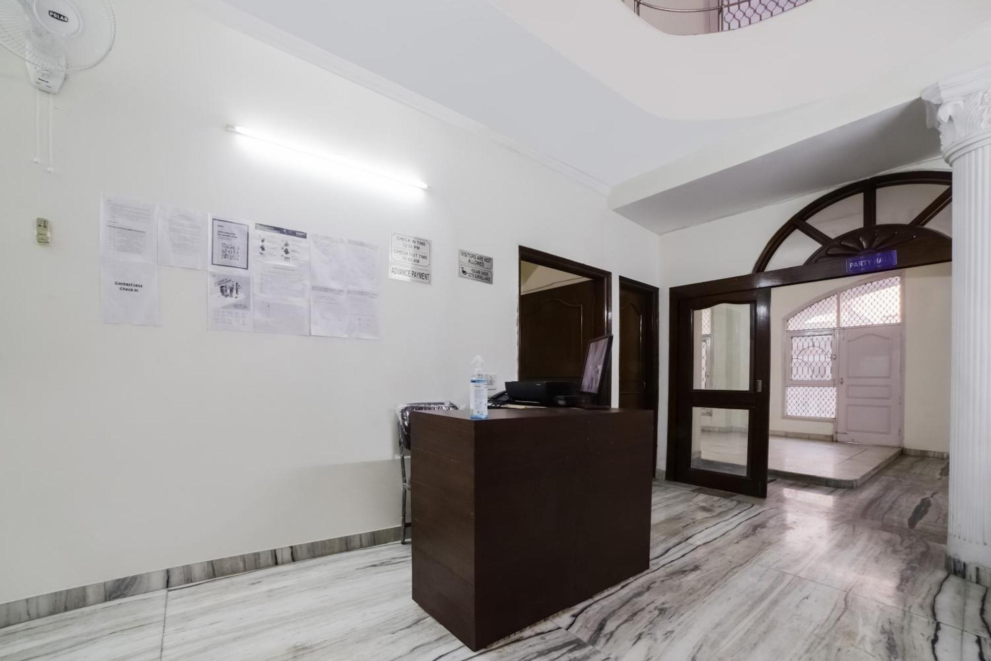 Hotel O Green Villa Ню Делхи Екстериор снимка